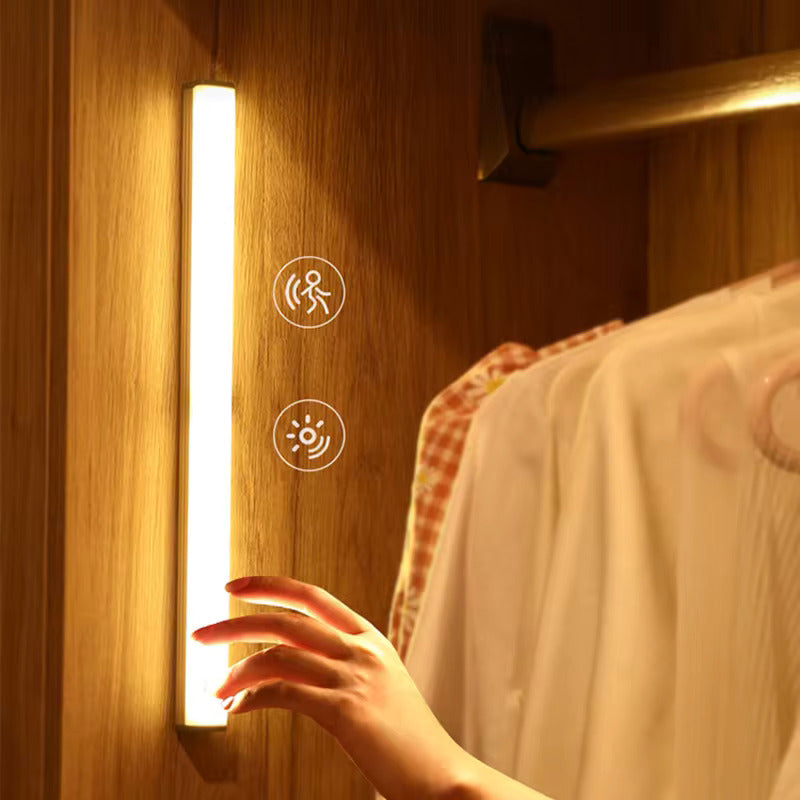 Luz LED con sensor de movimiento